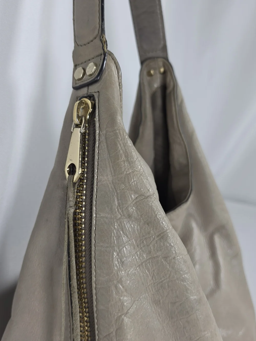 Rebecca Minkoff Hobo Bag Taupe Pebbled Leather Large Side Zip Womens Shoulder